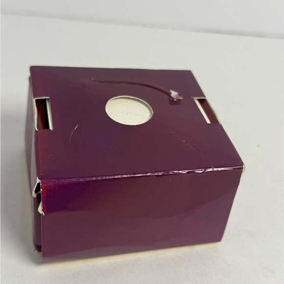 Rainbow High Emi Vanda (Orchid) Series 3 Shoes & Socks Only Box Damaged - Picture 3 of 3